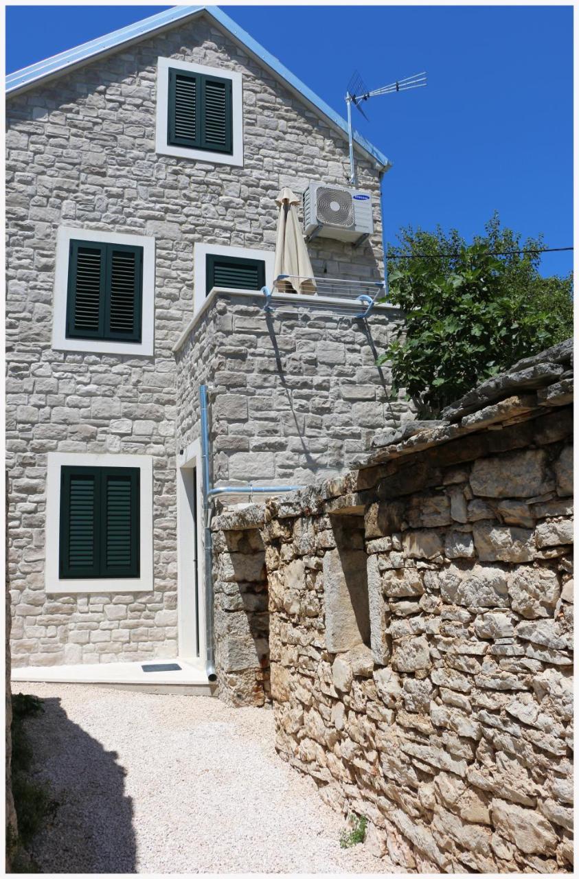 Holiday Home Ante Примоштен Экстерьер фото
