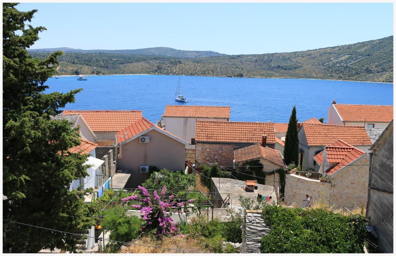 Holiday Home Ante Примоштен Экстерьер фото